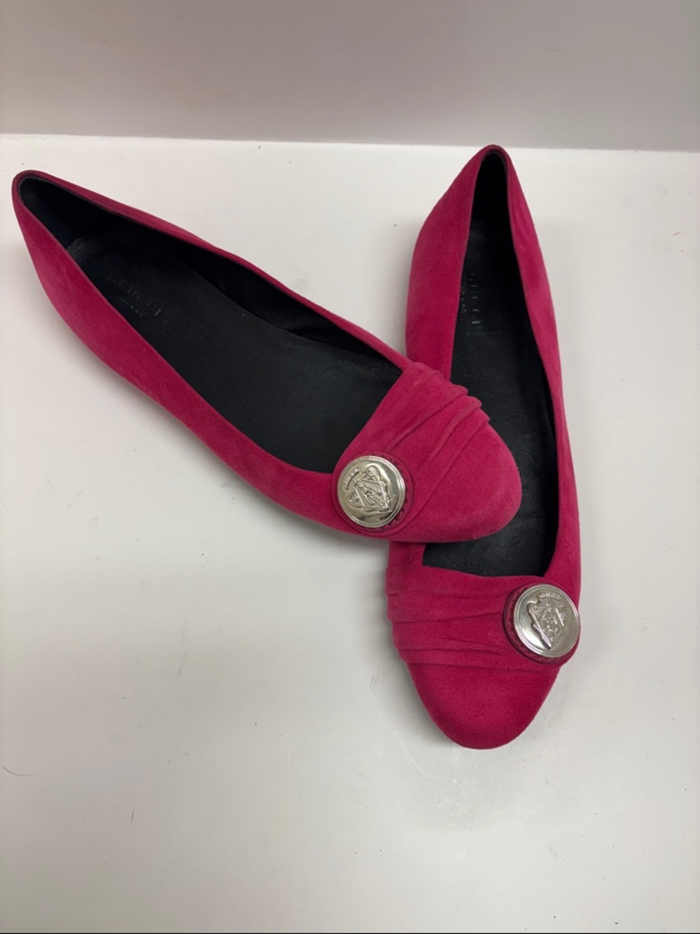 GUCCI FLAT SHOES SIZE 39.5 (APPROXIMATELY US 9) HOT PINK SUEDE - Picture 3 of 11